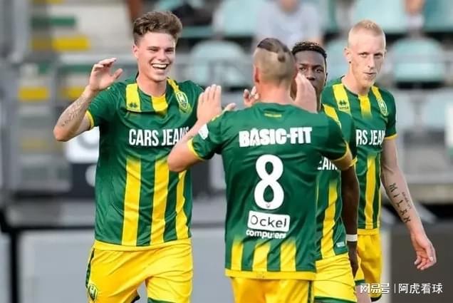 社交平台直 社交平台直